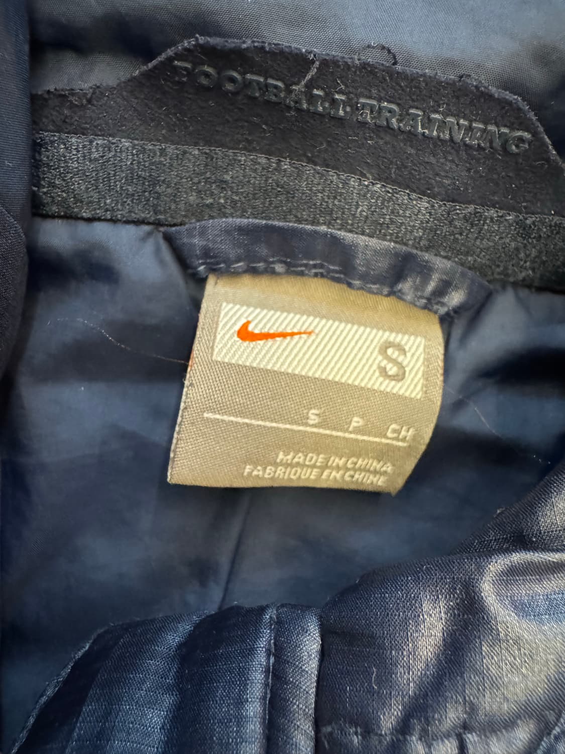 나이키 올드스쿨 바셀 경량패딩 처분  상품이미지3