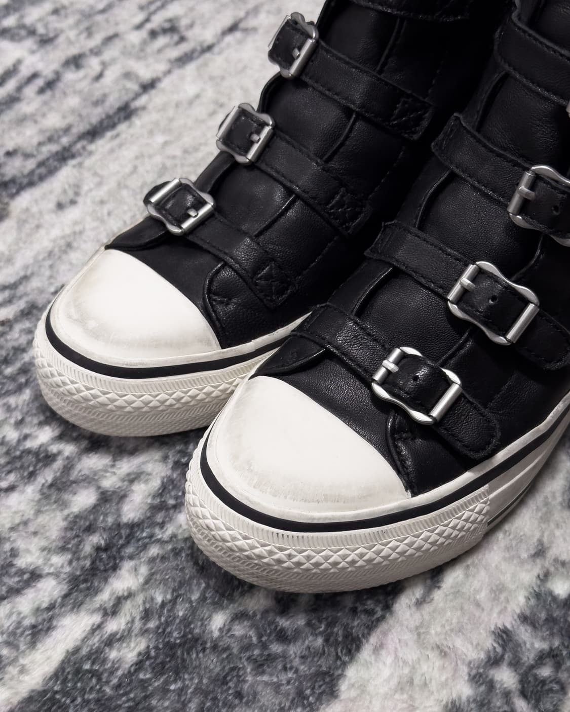 {Ash} Multi-Buckle Zip Leather Sneakers  상품이미지6
