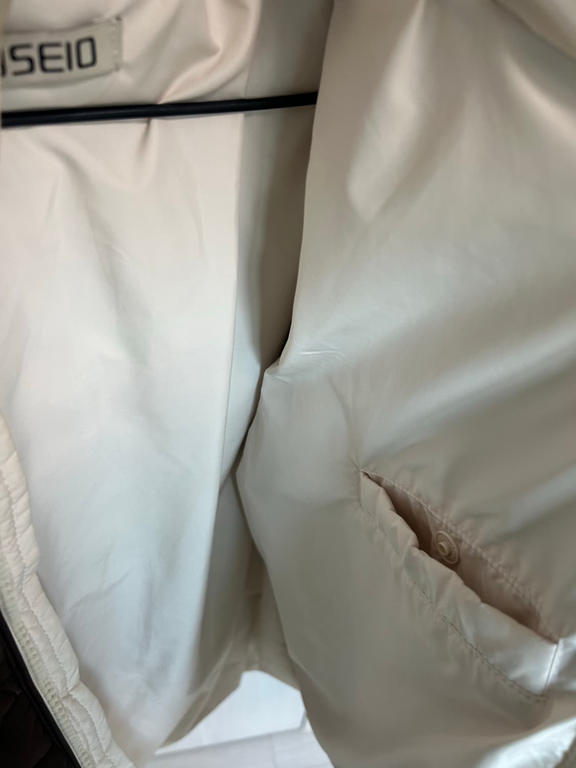 코이세이오 플러피 라이트 패디드 재킷 브라운 상품이미지3