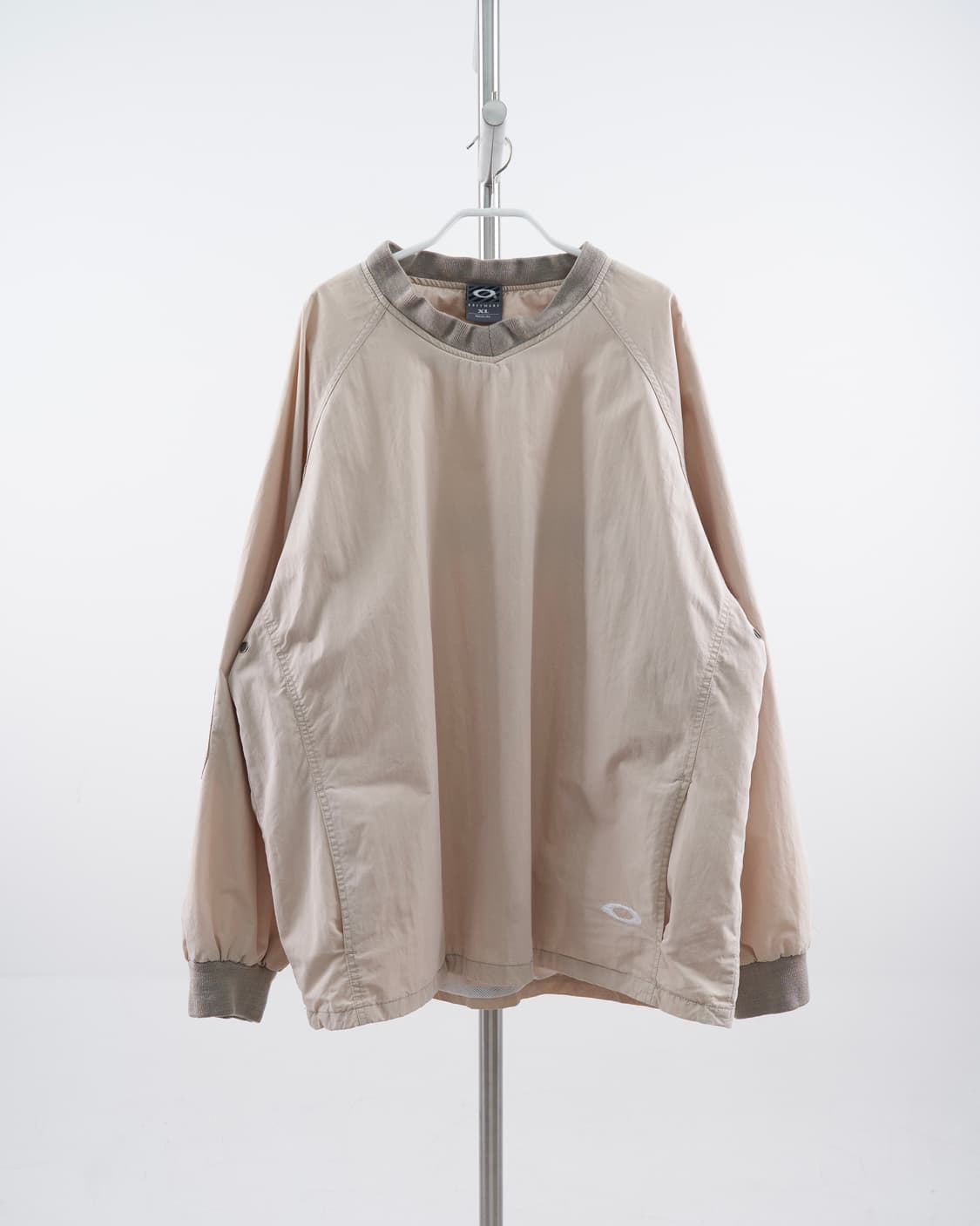 OAKLEY 써클로고 하단 풀오버 맨투맨 상품이미지1