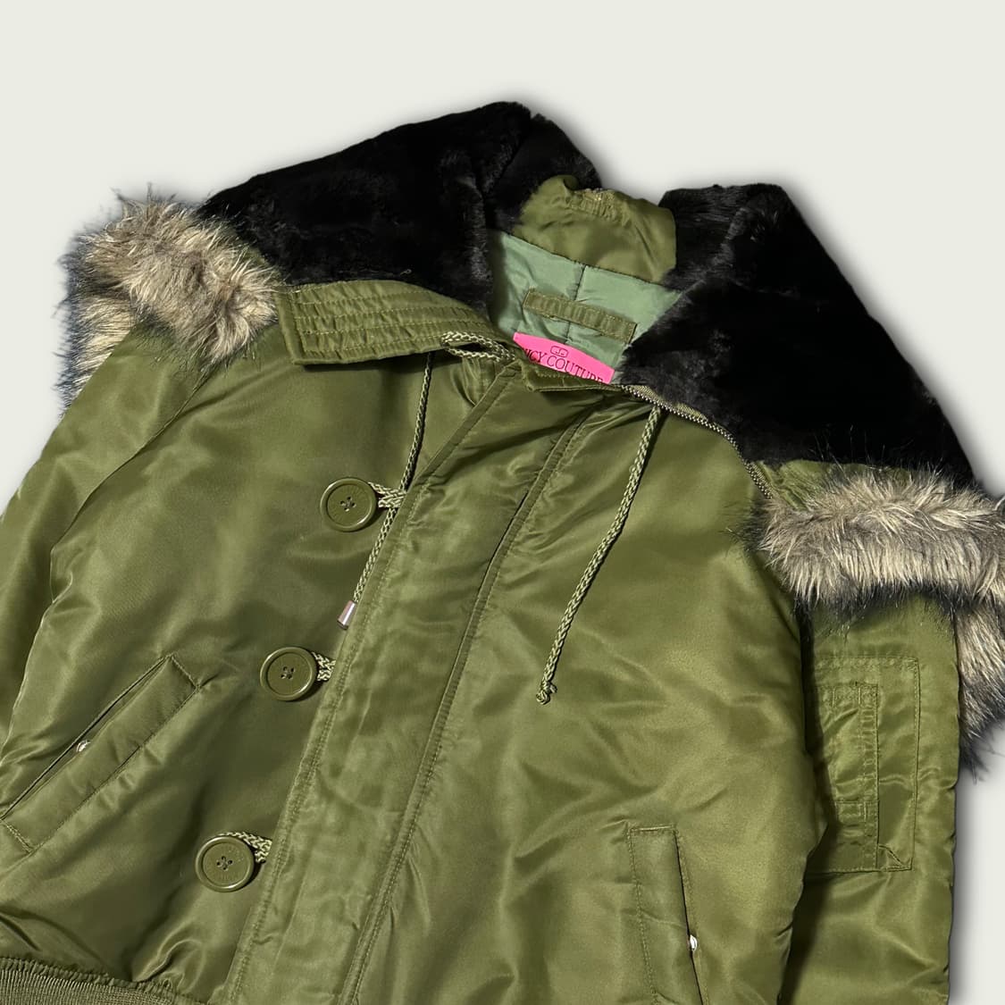 쥬시 꾸뛰르 y2k  N2B 봄버 상품이미지3