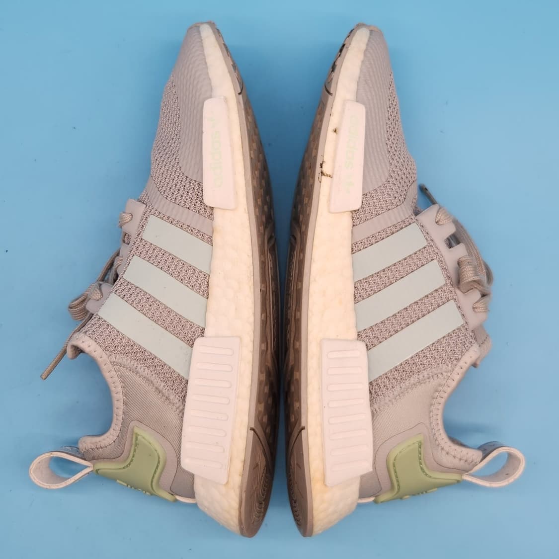 d 아디다스 NMD R1 남성운동화270  상품이미지5