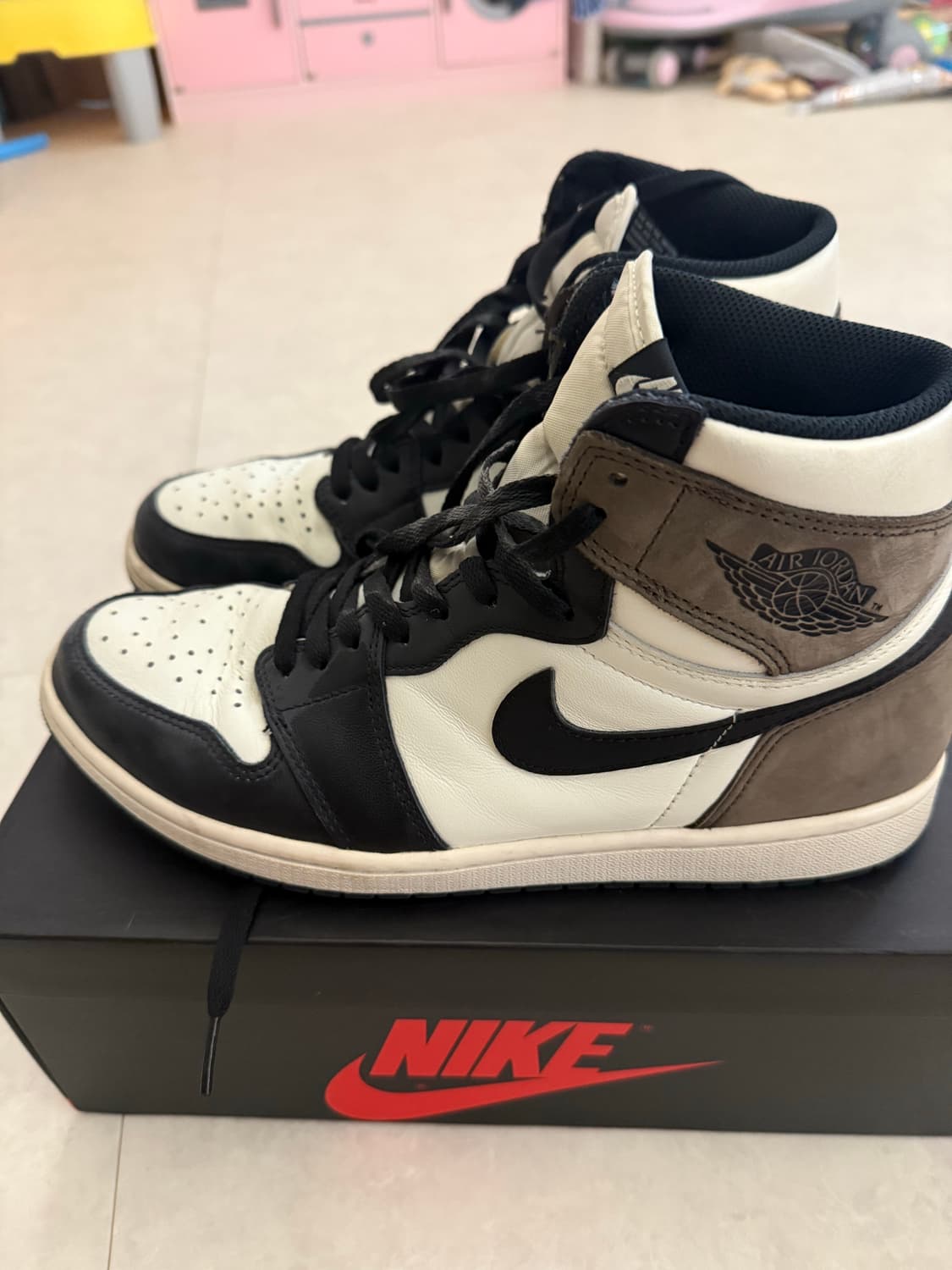 나이키 조던1 다크모카 285 상품이미지2