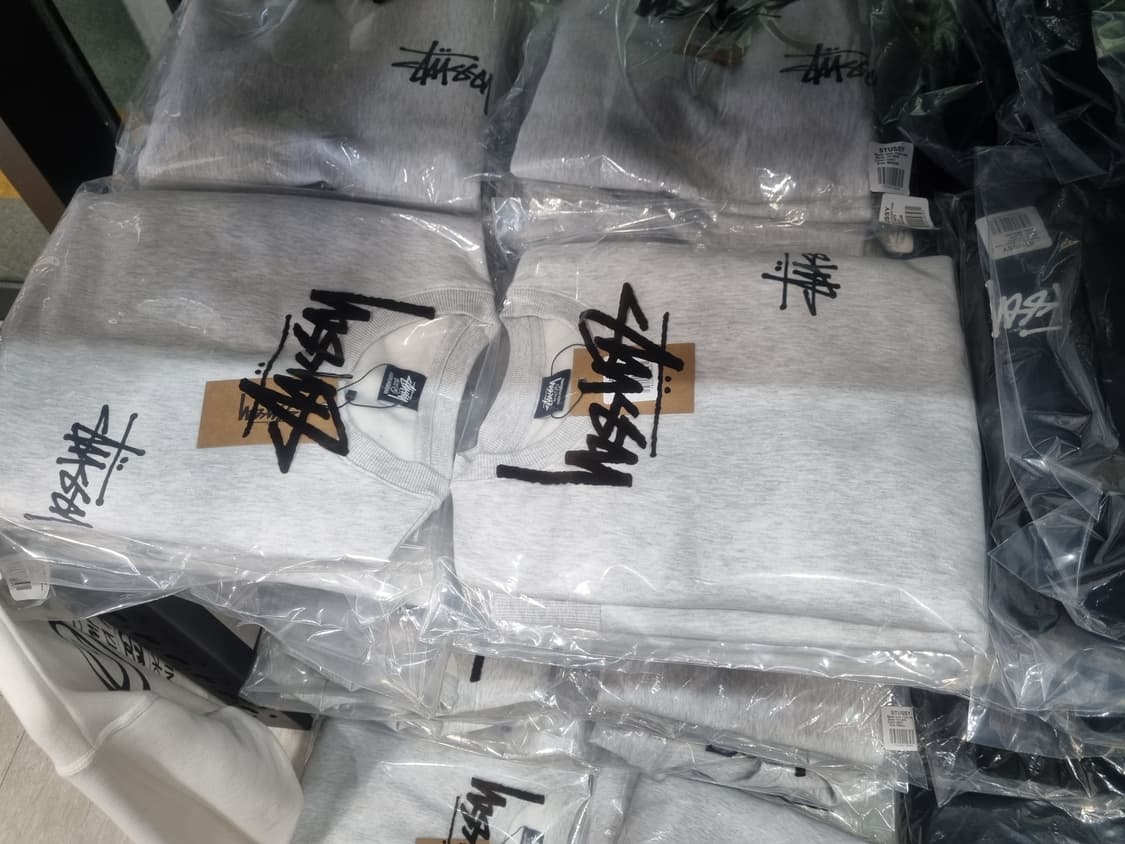 스투시 기모 맨투맨 상품이미지3