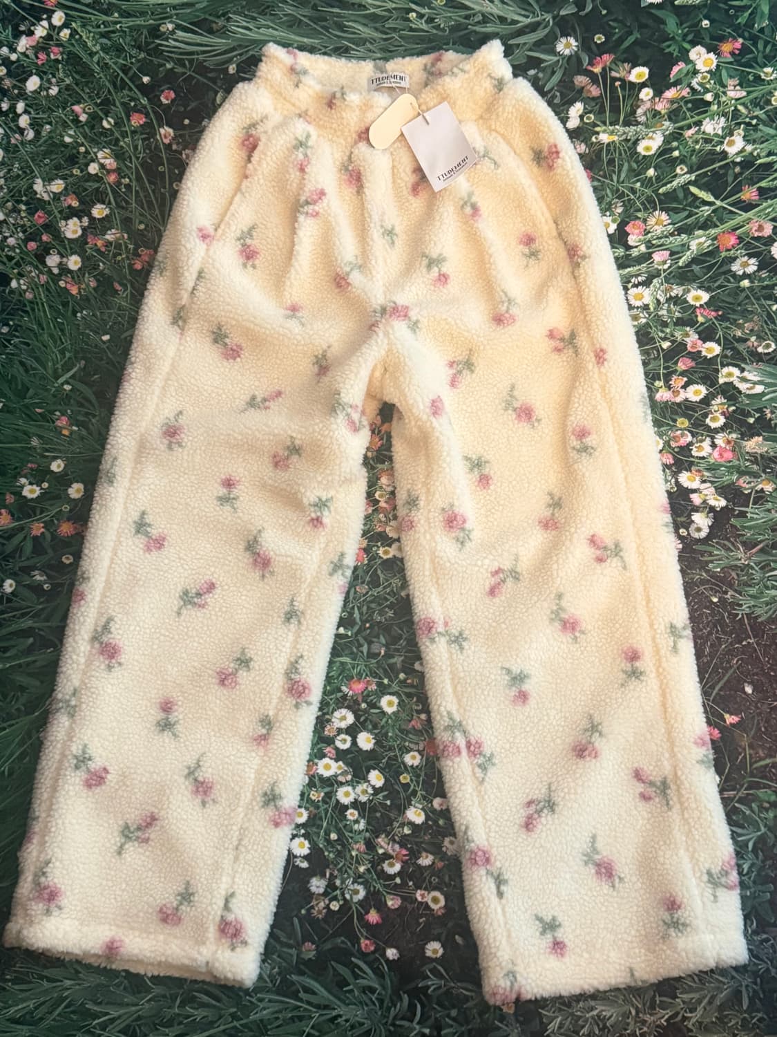 [새상품] 튜드먼트 플로럴 플리스 팬츠 아이보리 상품이미지3
