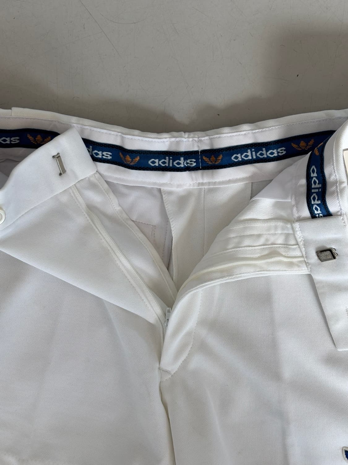 (New) Adidas Shorts 상품이미지3