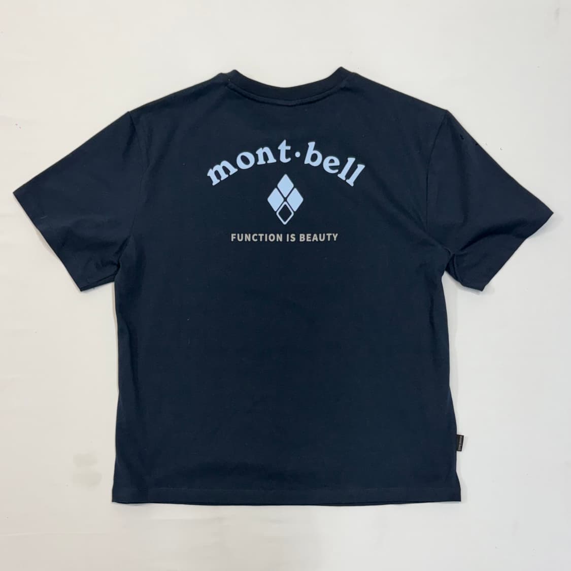 몽벨 백 프린팅 티셔츠 (L) 상품이미지1