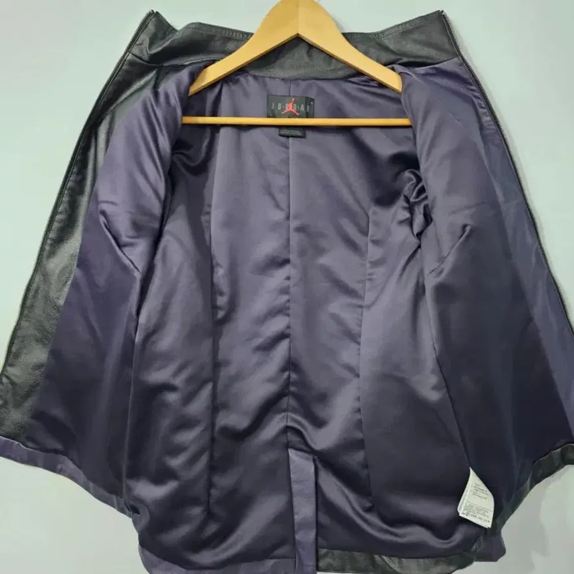 나이키 조던 뉴클래식캡슐2.0 가죽 자켓 ~66 상품이미지10