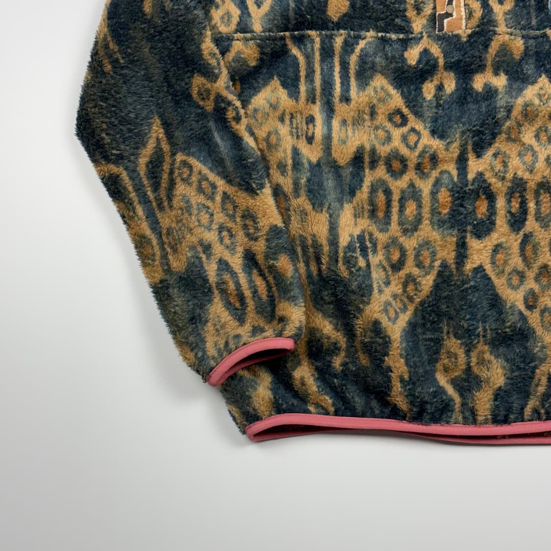 (103) 캐피탈 자바 카스리 패턴 플리스 풀오버 상품이미지4