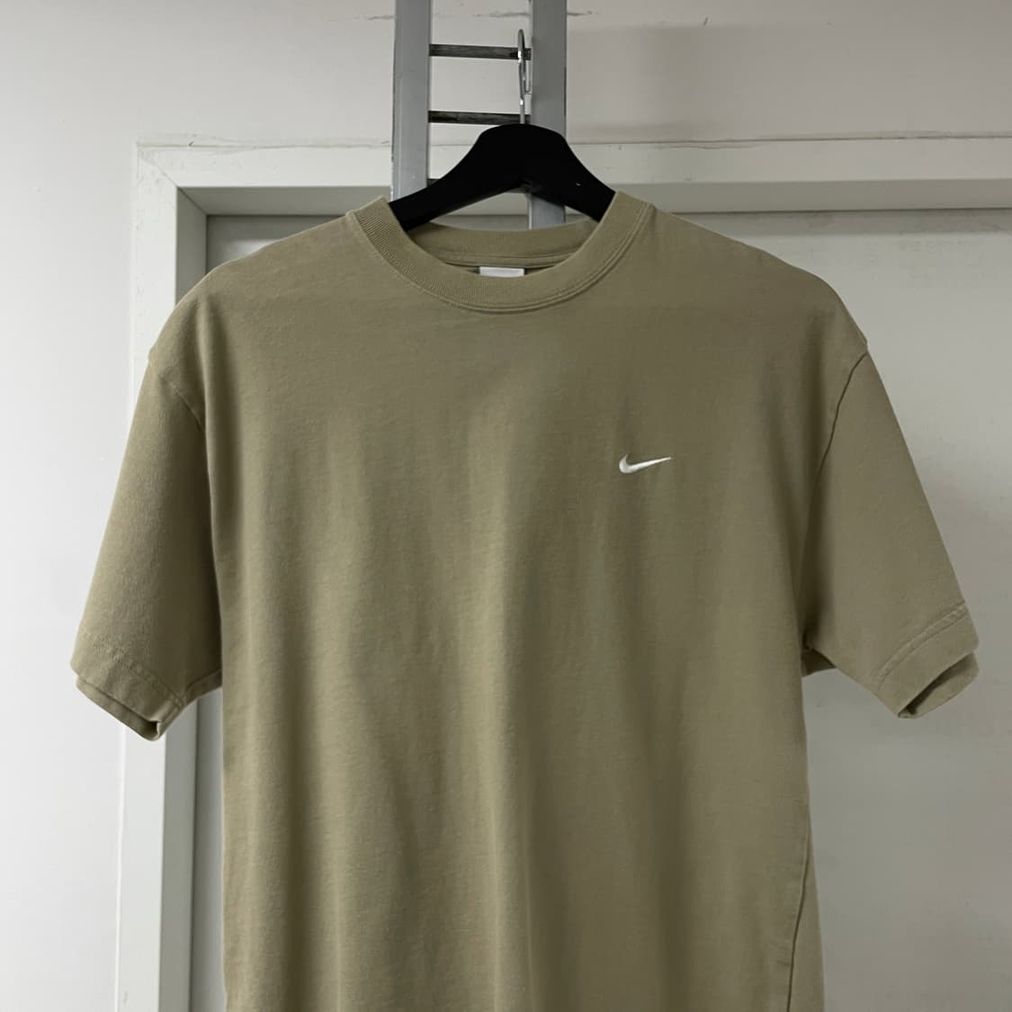 나이키 NRG 반팔 티셔츠 베이지 S  상품이미지2