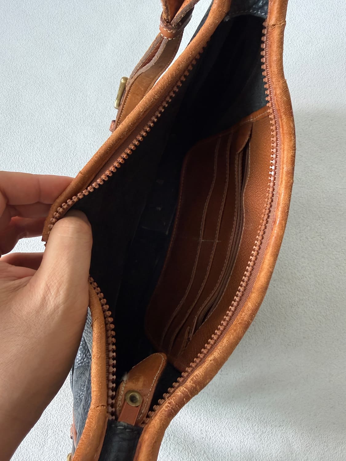 두니앤버크(Dooney&bourke) 레더 숄더백 상품이미지8