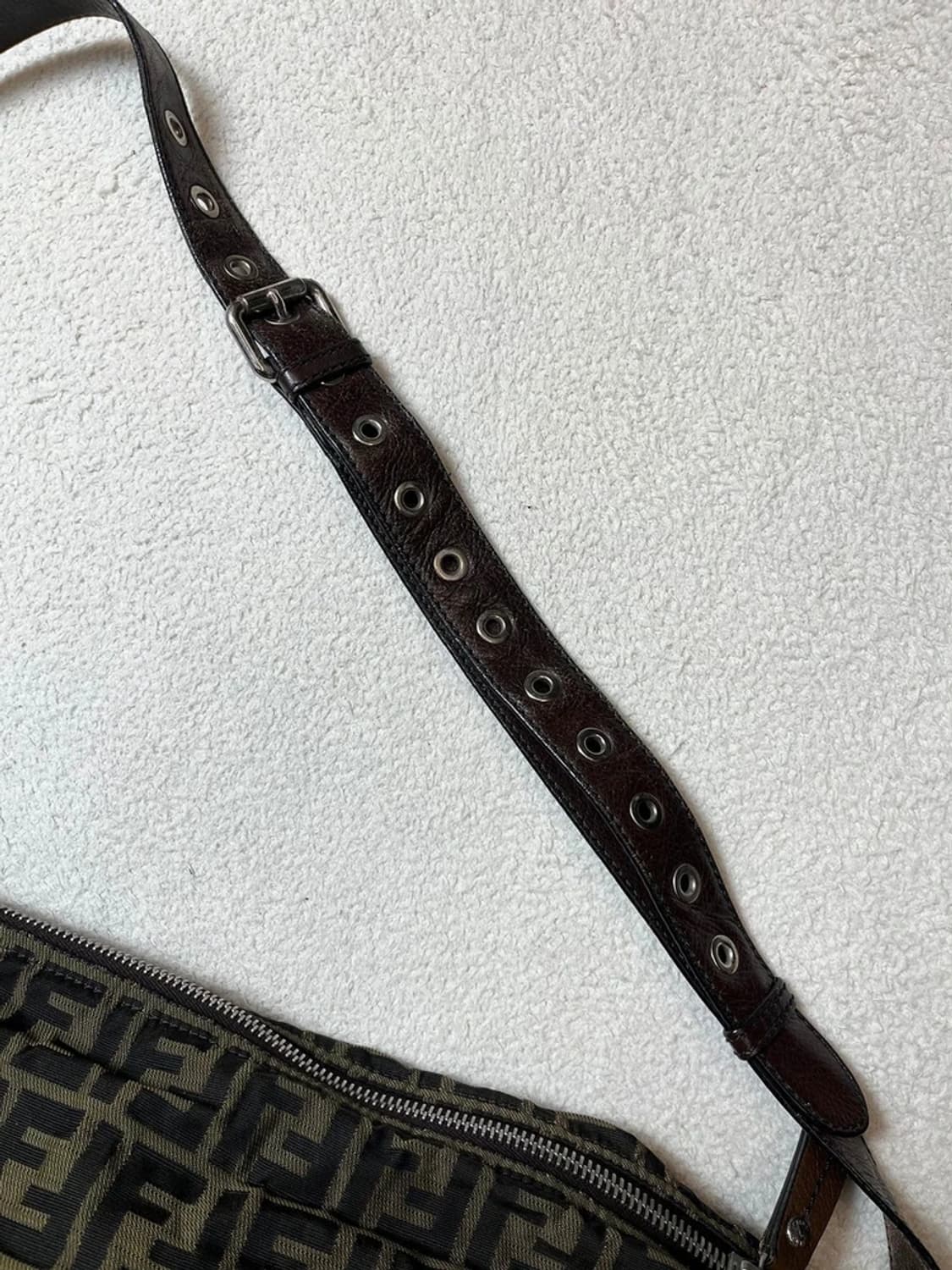 펜디 FENDI 90's 주카 패턴 크로스백 Q1260 상품이미지3