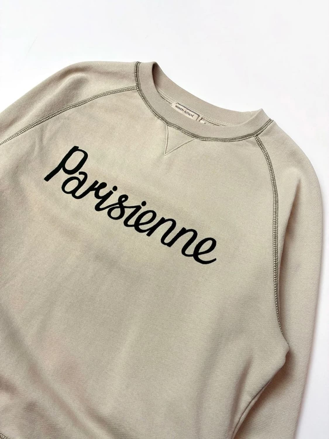 메종키츠네 파리지엥 스티치 숏 맨투맨 PN5542 상품이미지3