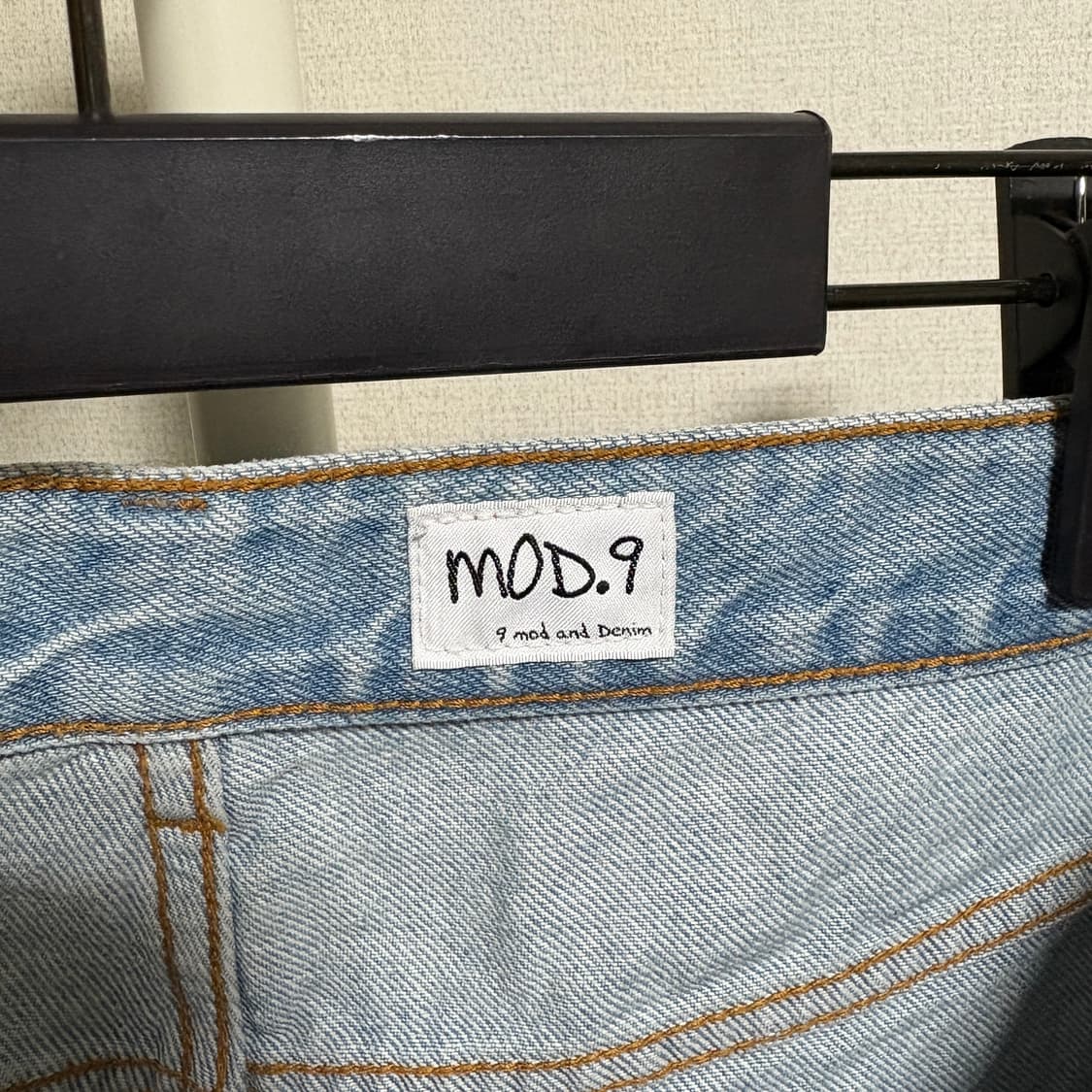 (민트급)모드나인 MOD6 세미와이드 스트레이트 데님팬츠 / 연청, 31 상품이미지8