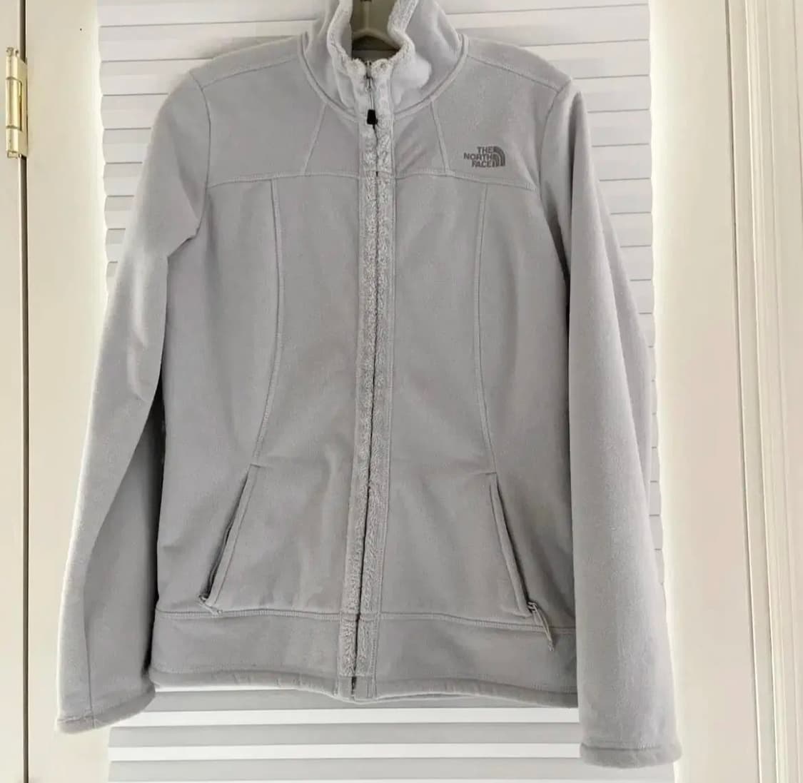 [S] Northface 노스페이스 우먼즈 라이트그레이 후리스 자켓 상품이미지7