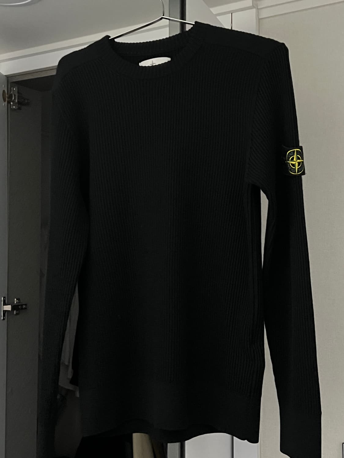 스톤아일랜드 골지 니트 블랙 M (95) 상품이미지1