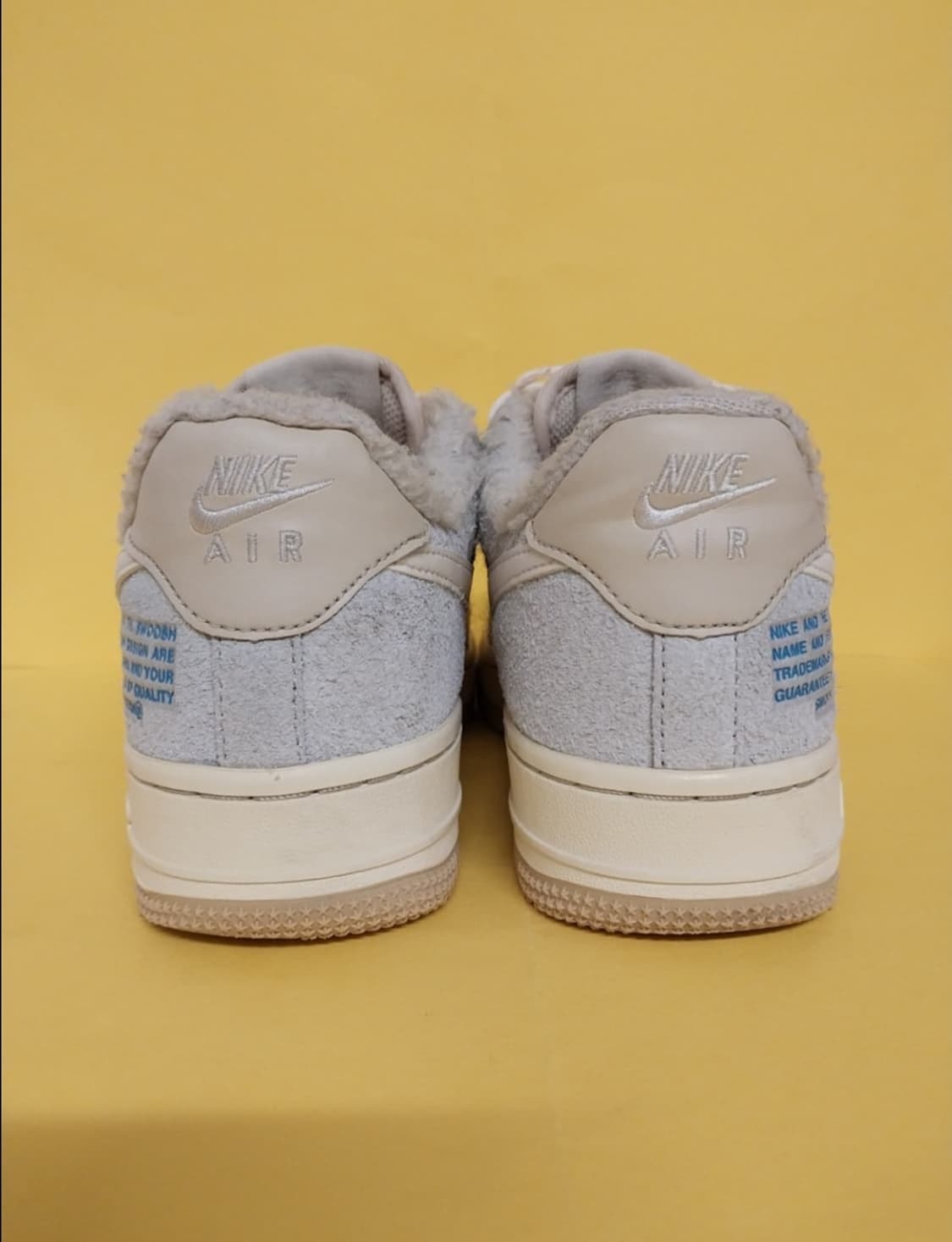 여성 나이키 에어포스 LV8 포톤 더스트 캐시미어 플리스 운동화 (240 상품이미지4