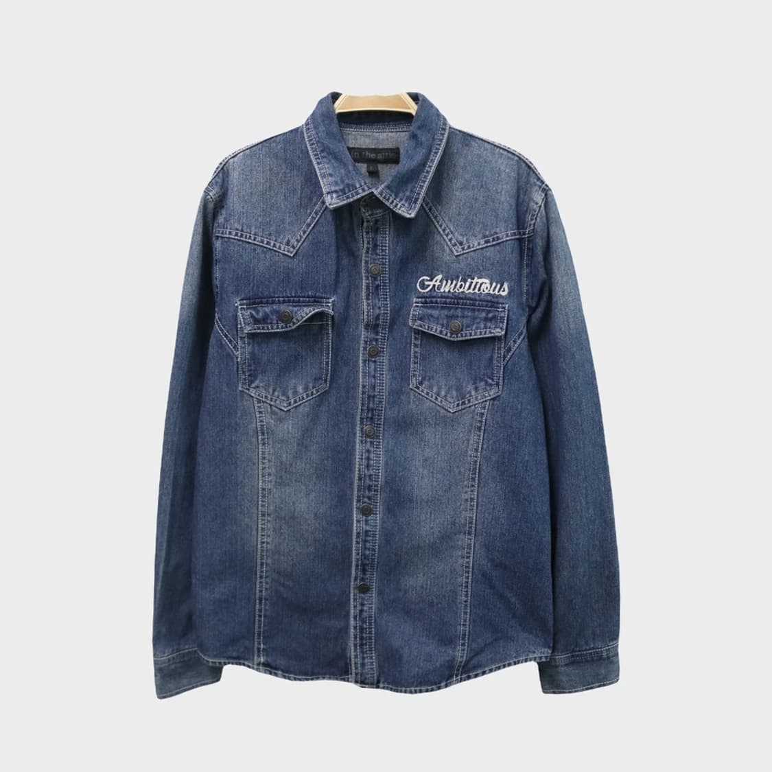 인 더 애틱  워싱 데님 셔츠 61934 상품이미지1