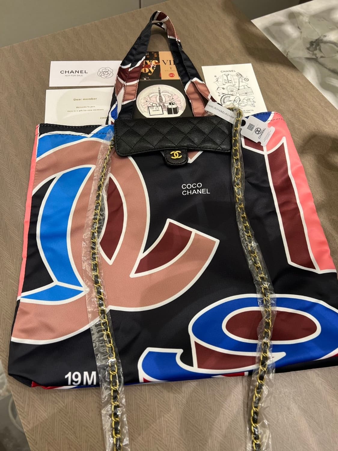 새상품 샤넬 제펜 뷰티 정품(모델은마지막사진참고해주세요) 상품이미지4