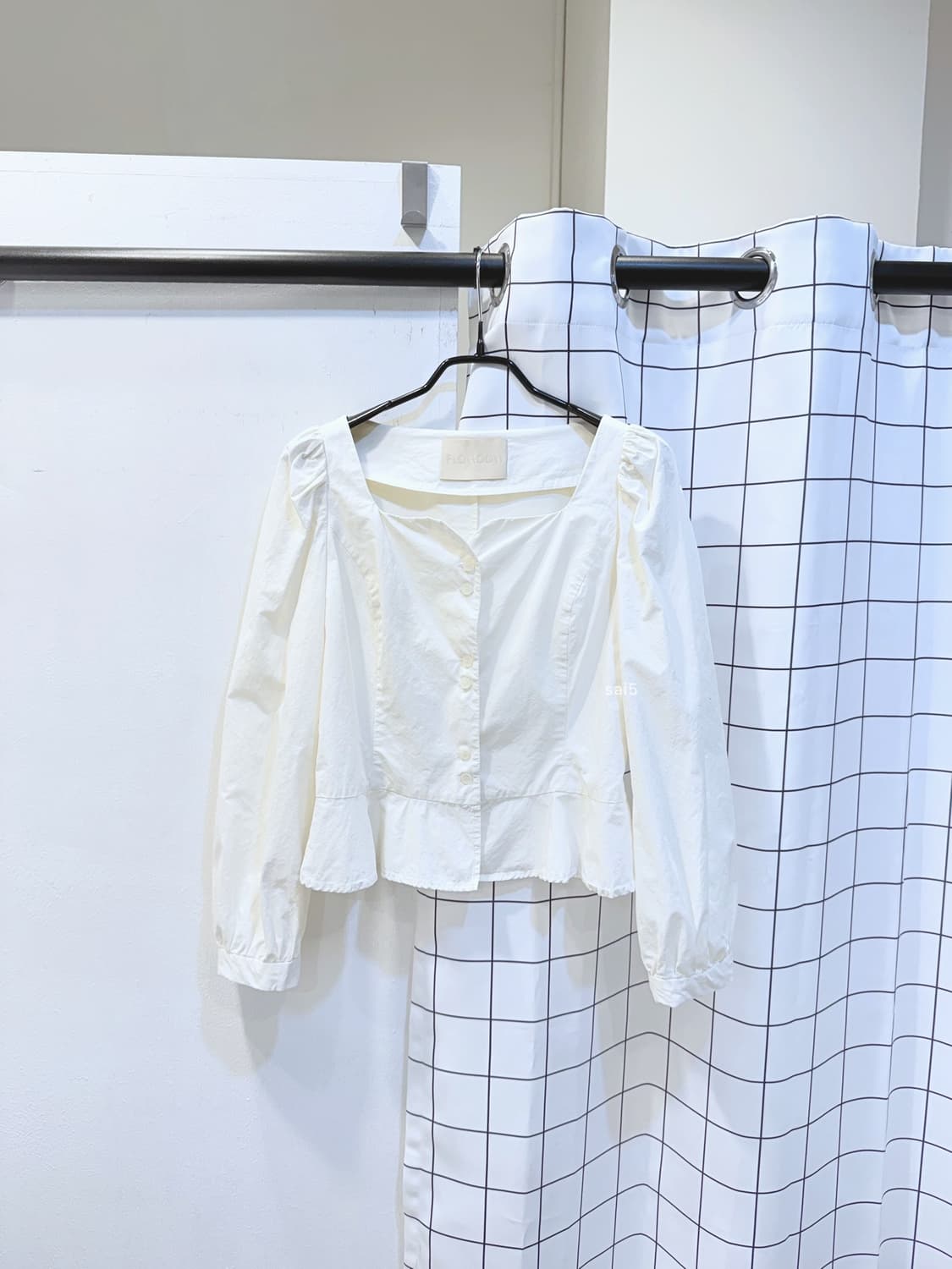 플로움 로지 블라우스 상품이미지2