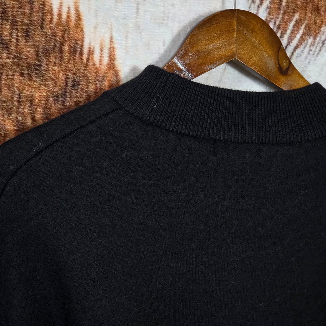 무신사 무지 도톰 블랙 니트 상품이미지5