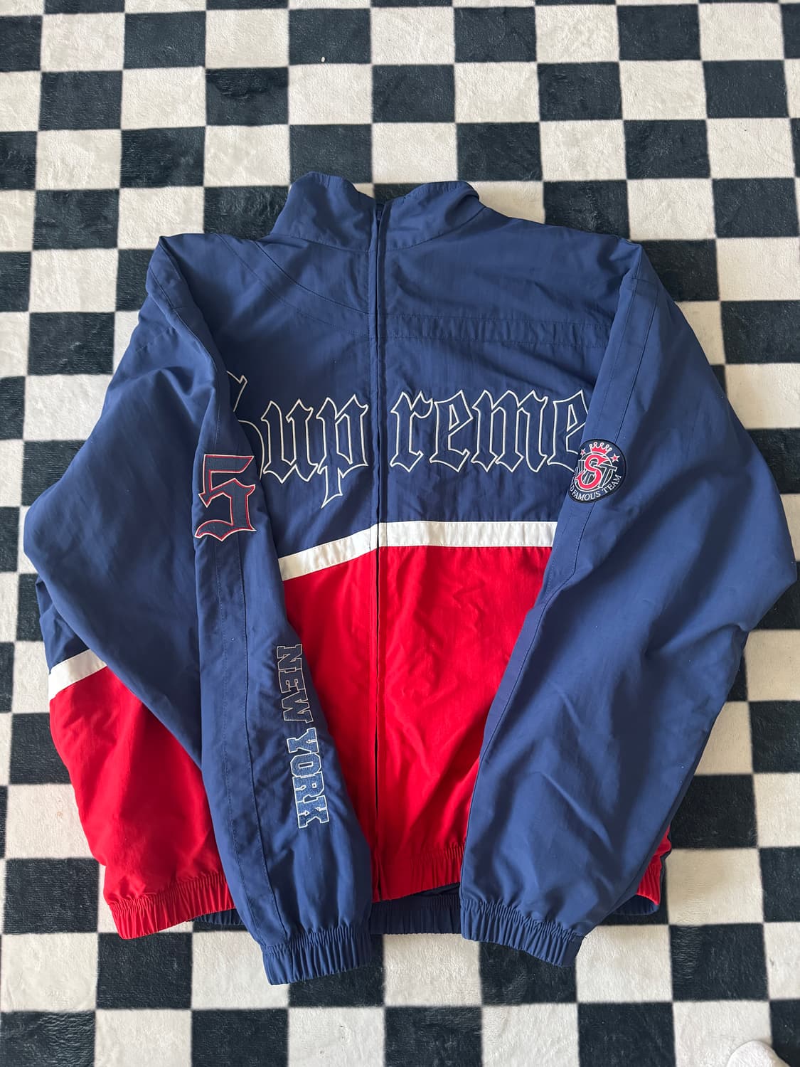 슈프림 자켓 팝니다! 상품이미지1