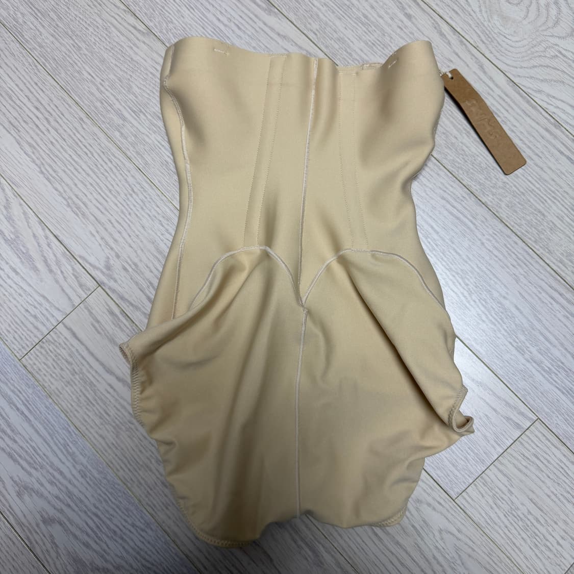 스킴스 코어 스컬프트 보정속옷 xs 샌드 상품이미지3