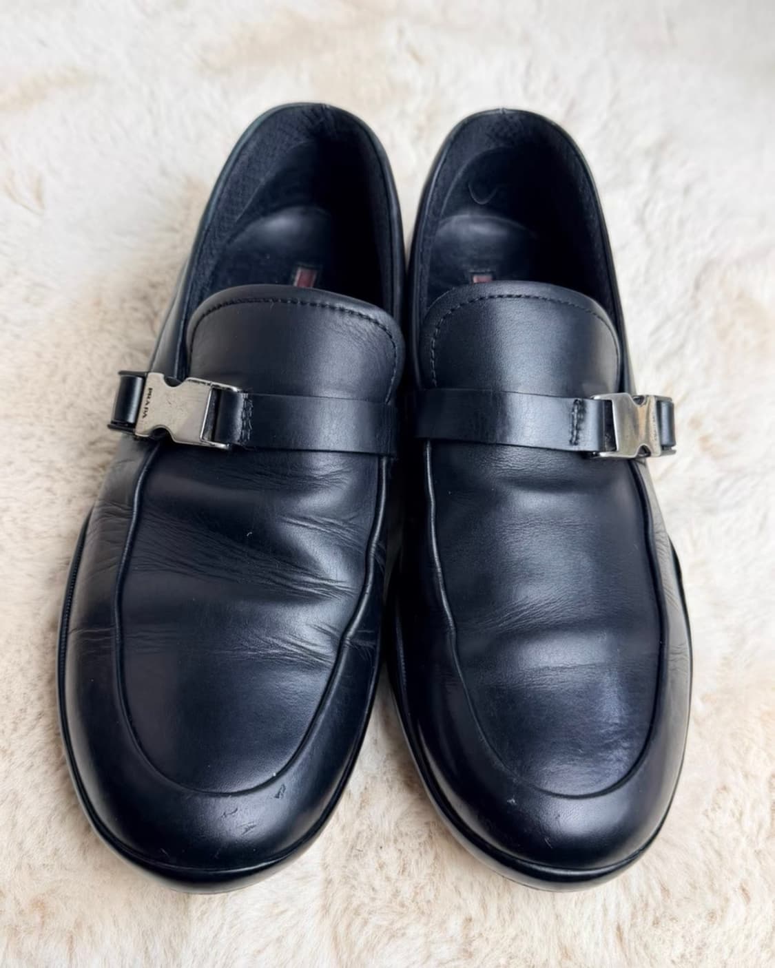 프라다 스포츠 메탈 버클 로퍼 스니커즈 6 상품이미지2