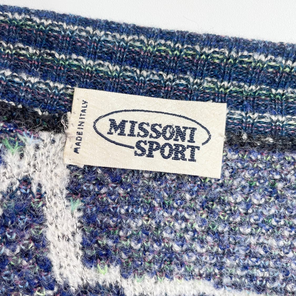 A2 미쏘니 스포츠 패턴 니트가디건 L사이즈 상품이미지5