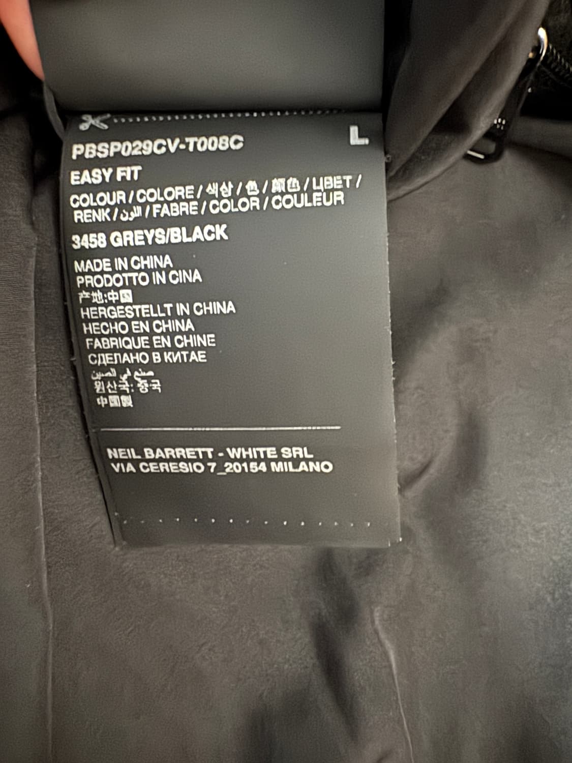 닐 바렛 블랙 패딩 자켓 판매합니다. 상품이미지5