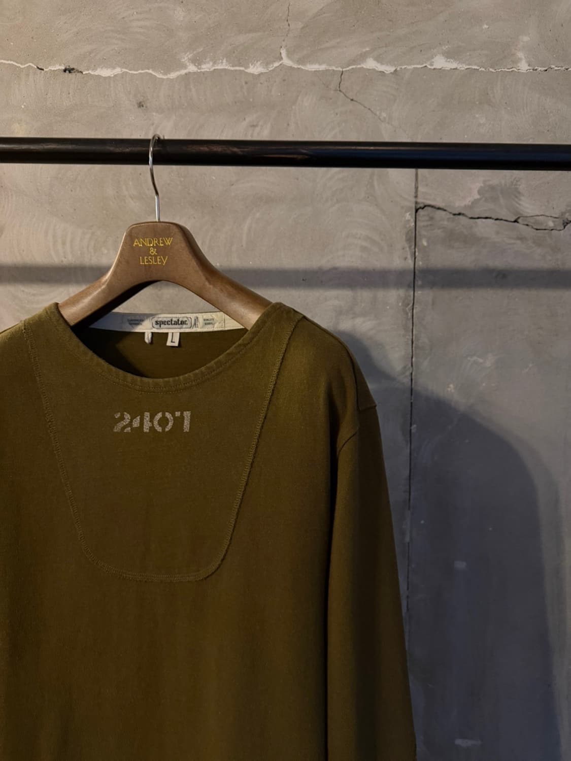 스펙테이터 맨투맨 100 상품이미지4