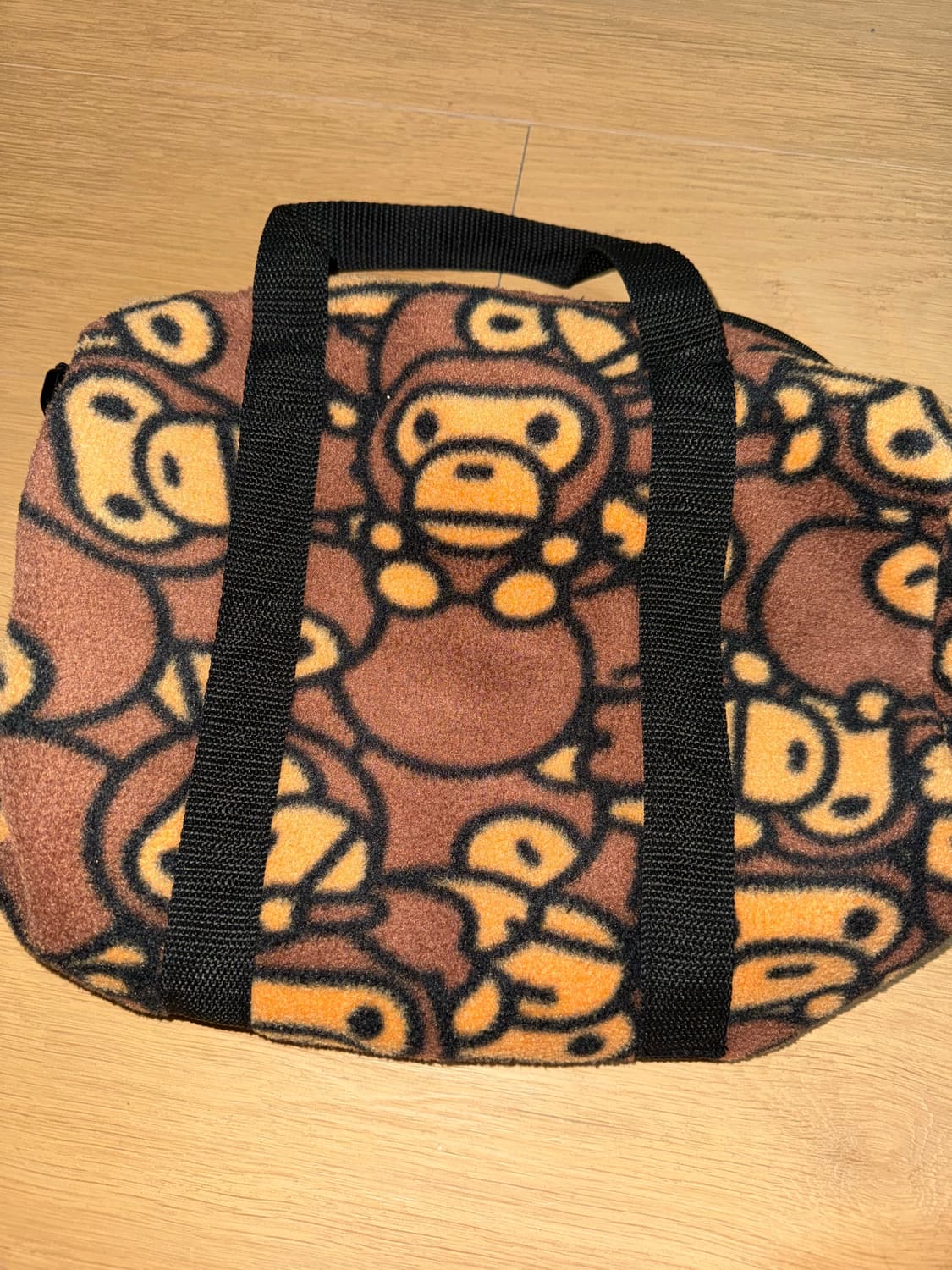 베이프 마일로 더플백 상품이미지1