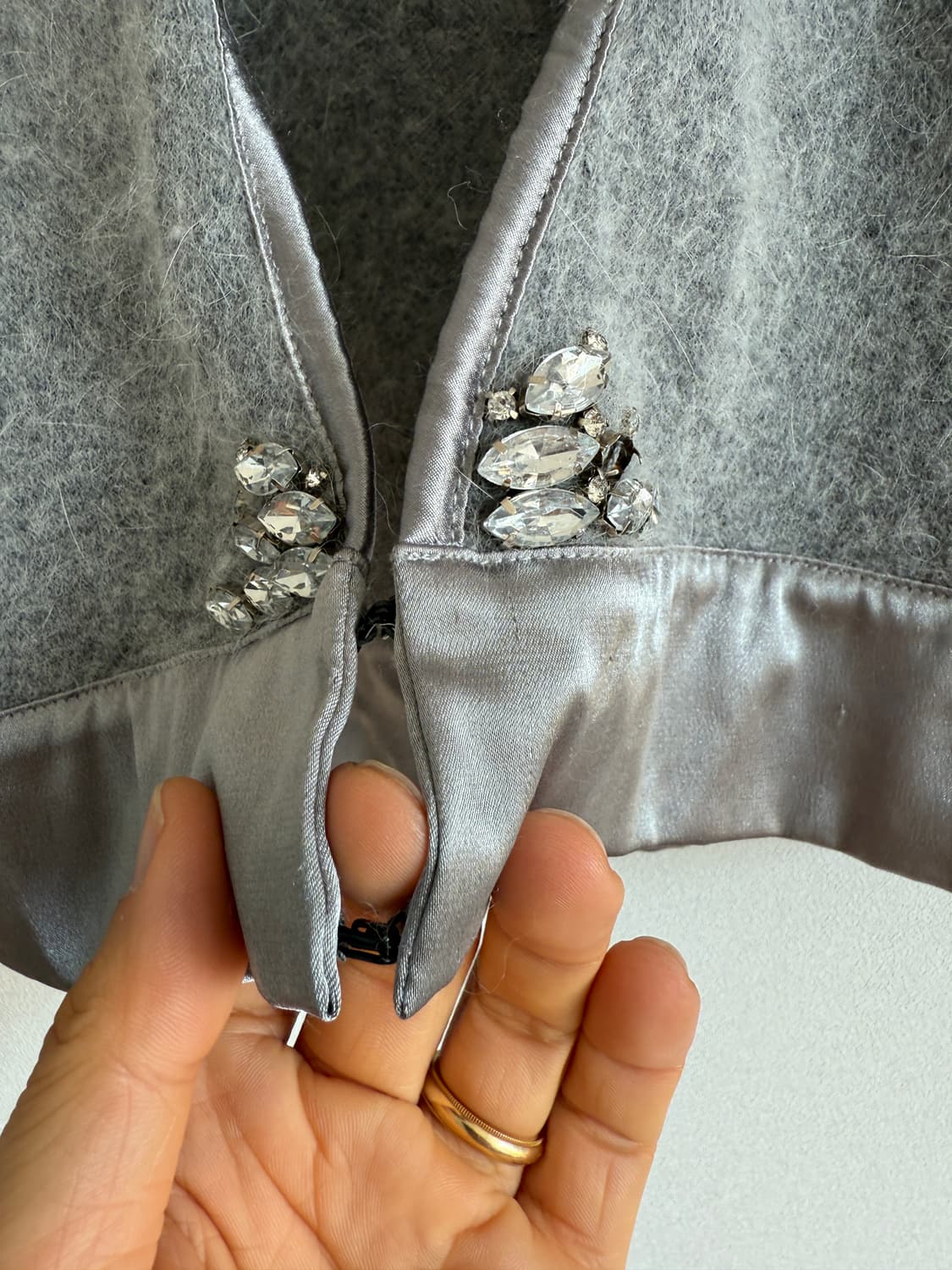 시슬리(SISLEY) 앙골라 가디건 상품이미지5