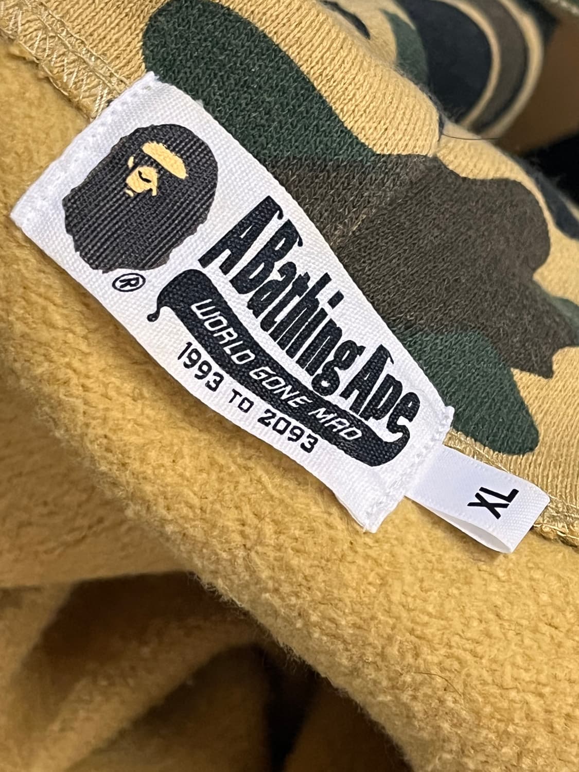 베이프 황계 후드집업 상품이미지3