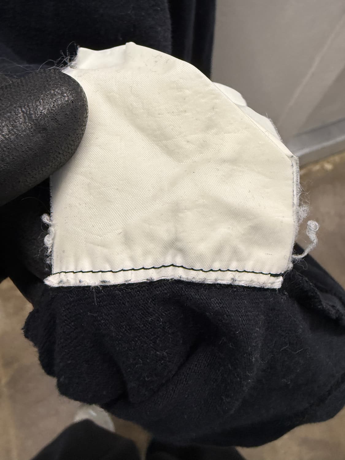 꼼데가르송 블랙 긴팔 티셔츠 M 상품이미지4