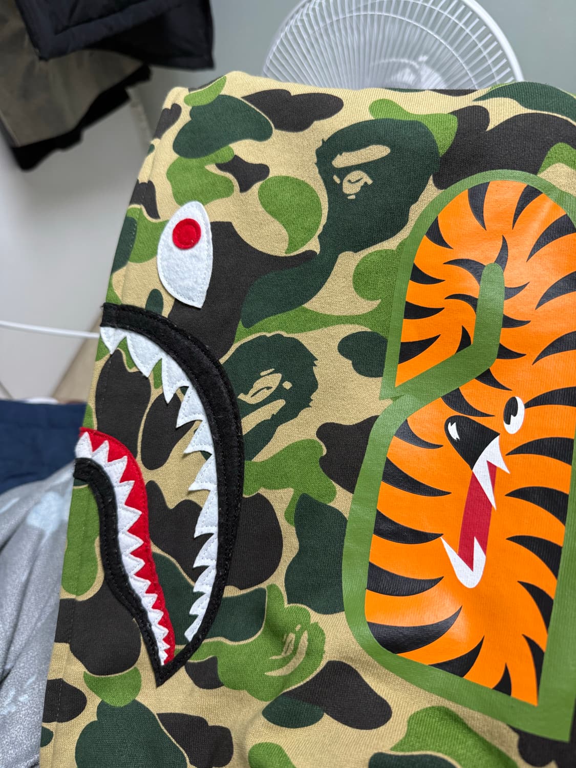 베이프 후드집업 녹계 상품이미지3