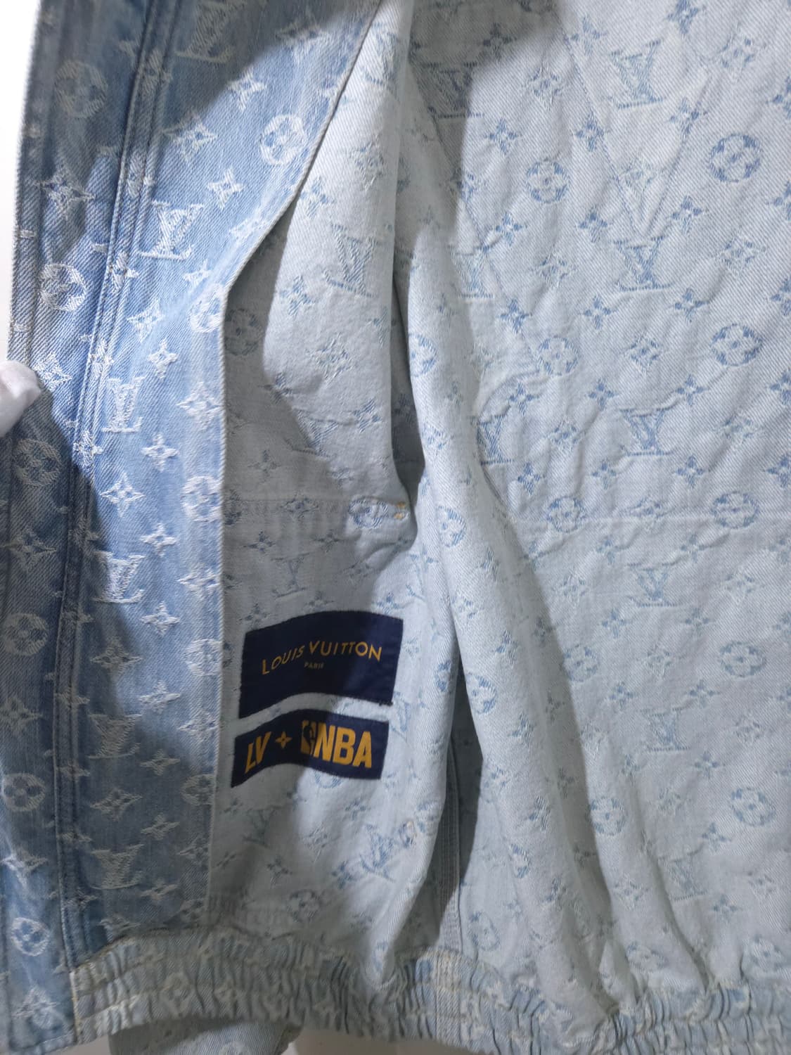 [새상품급] 루이비통 NBA 모노그램 청자켓 48Size 상품이미지8