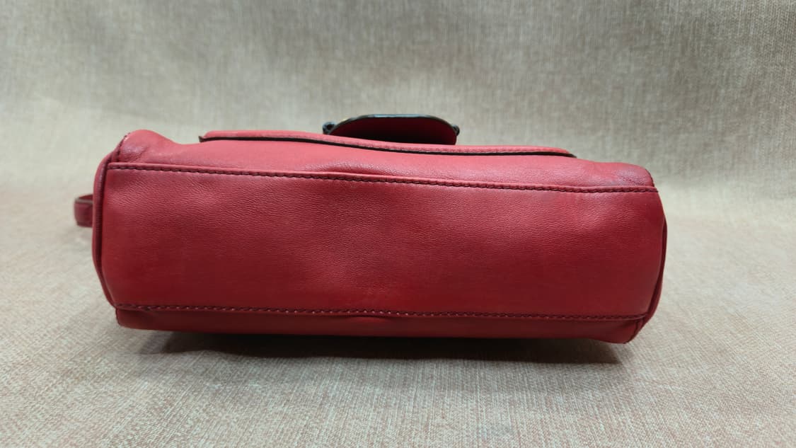 살바토레 페라가모 금장 빈티지 숄더백 레드  상품이미지4