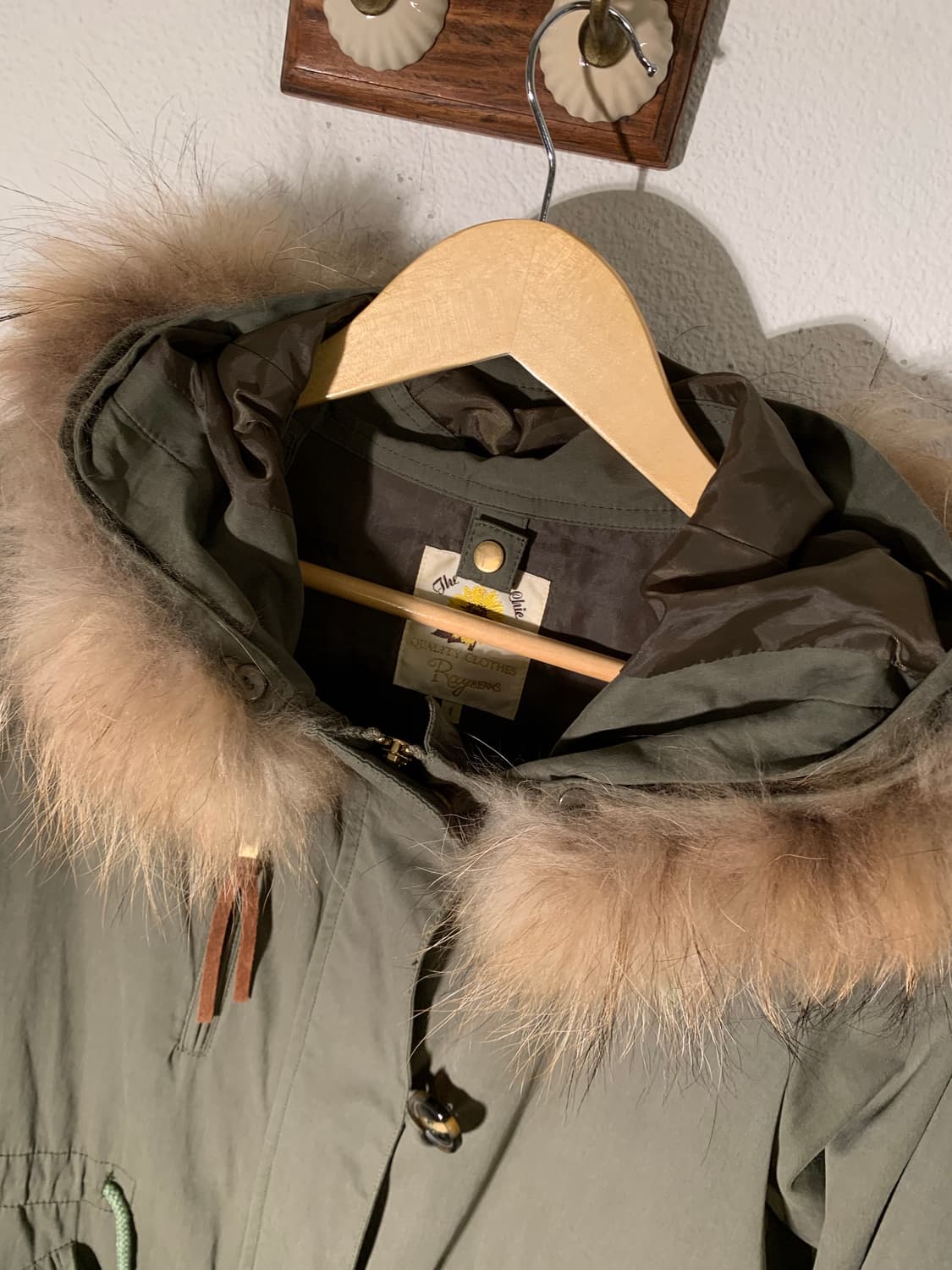 레이빔즈 사이드버튼 피쉬테일 개파카 상품이미지9