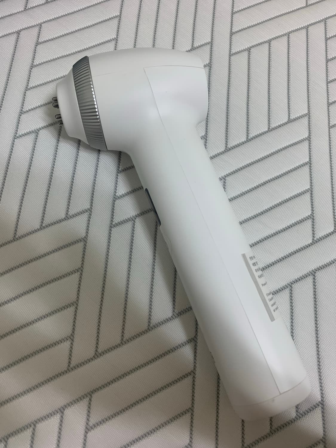 메디큐브 에이지알 울트라튠 상품이미지4