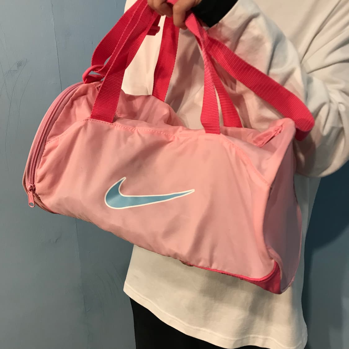 나이키 스포티 가방 상품이미지3