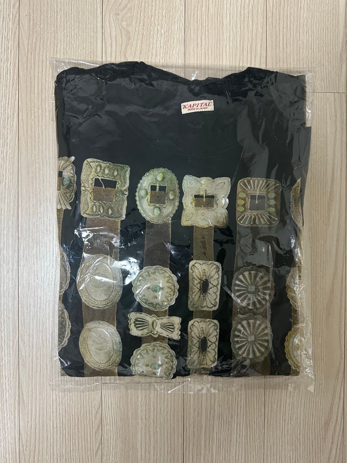 (새상품) 캐피탈 20 크루 티셔츠 블랙 반팔 티셔츠 상품이미지1