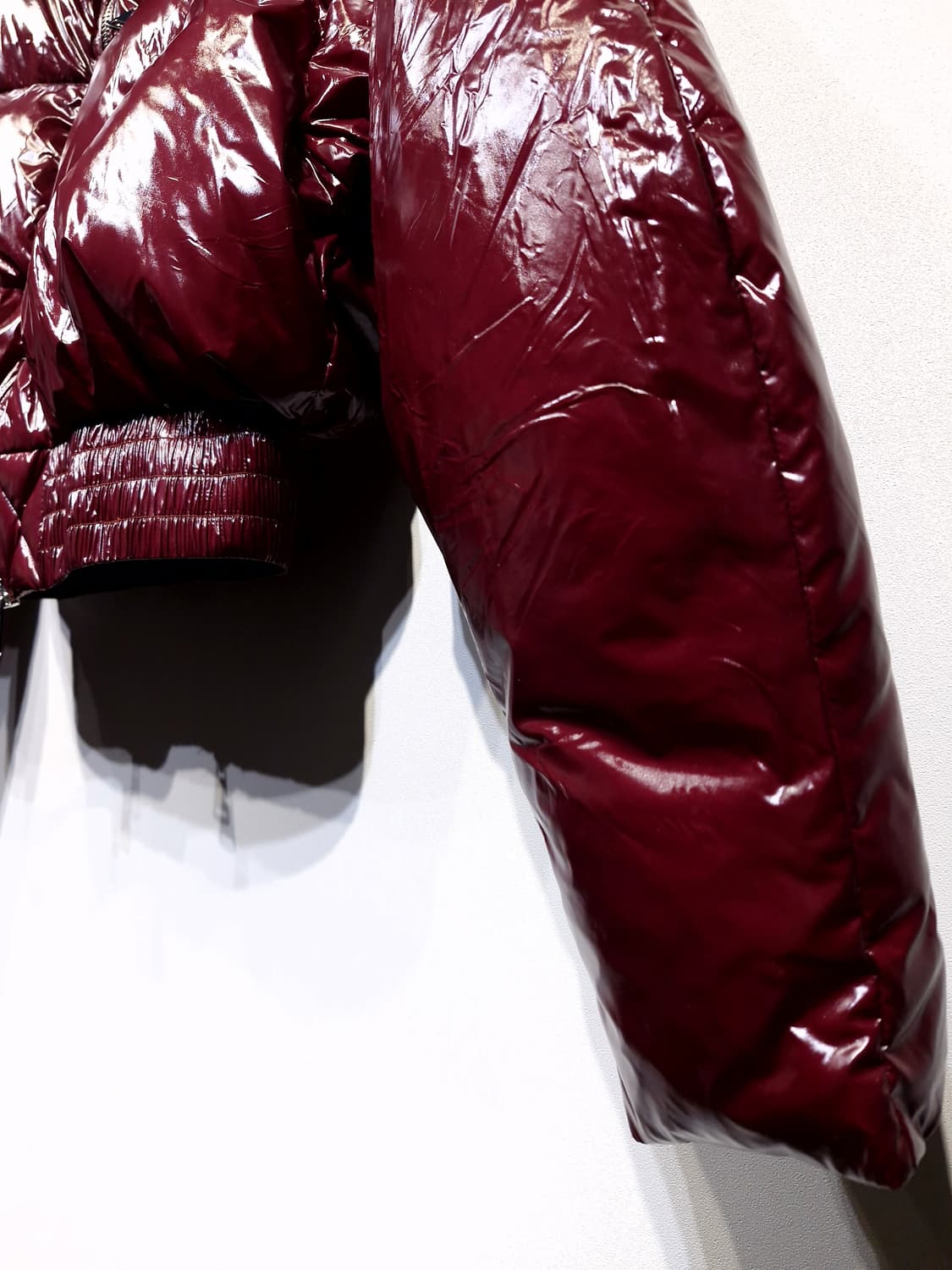 CHENPENG 첸펭 16AW 글로시 다운패딩(S) 상품이미지4