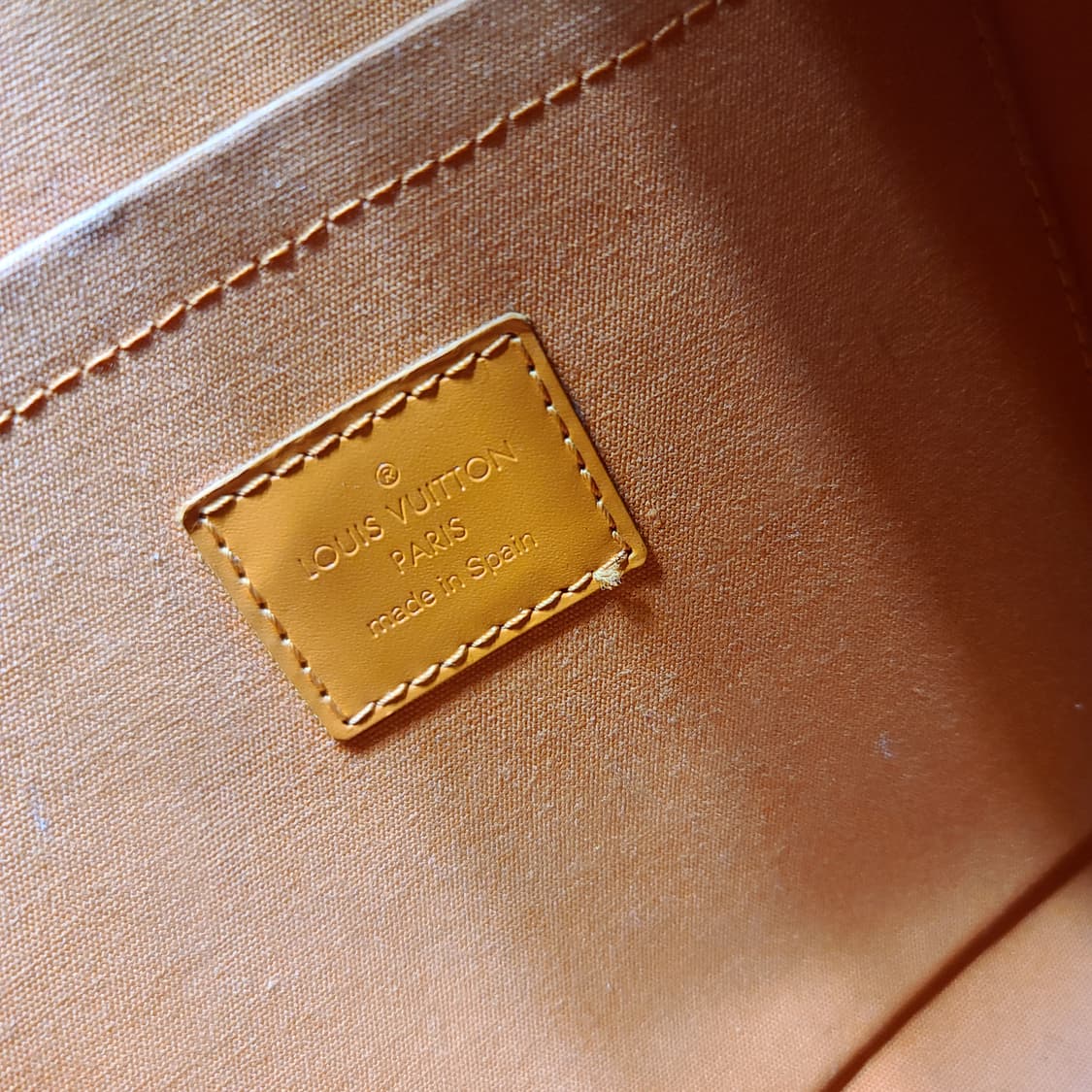 루이비통 에삐 크루아제 토트백 상품이미지8