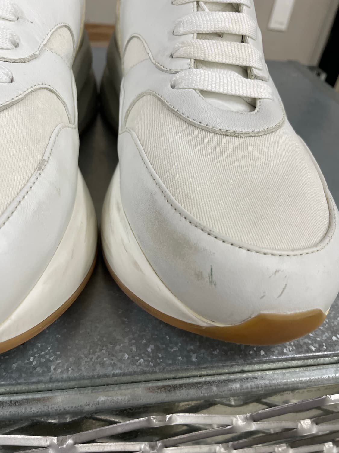 알렉산더 맥퀸 오버사이즈 레이스업 스니커즈 42 (gr-4458) 상품이미지8