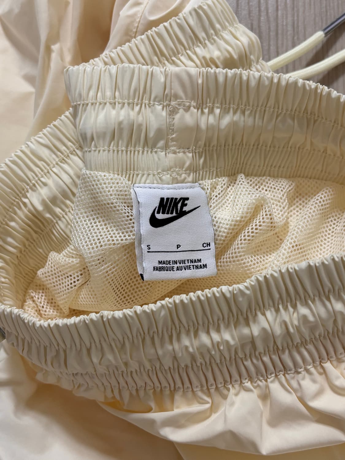 나이키 스우시 남성 우븐 트레이닝 팬츠 S사이즈 FB7881-113 상품이미지4