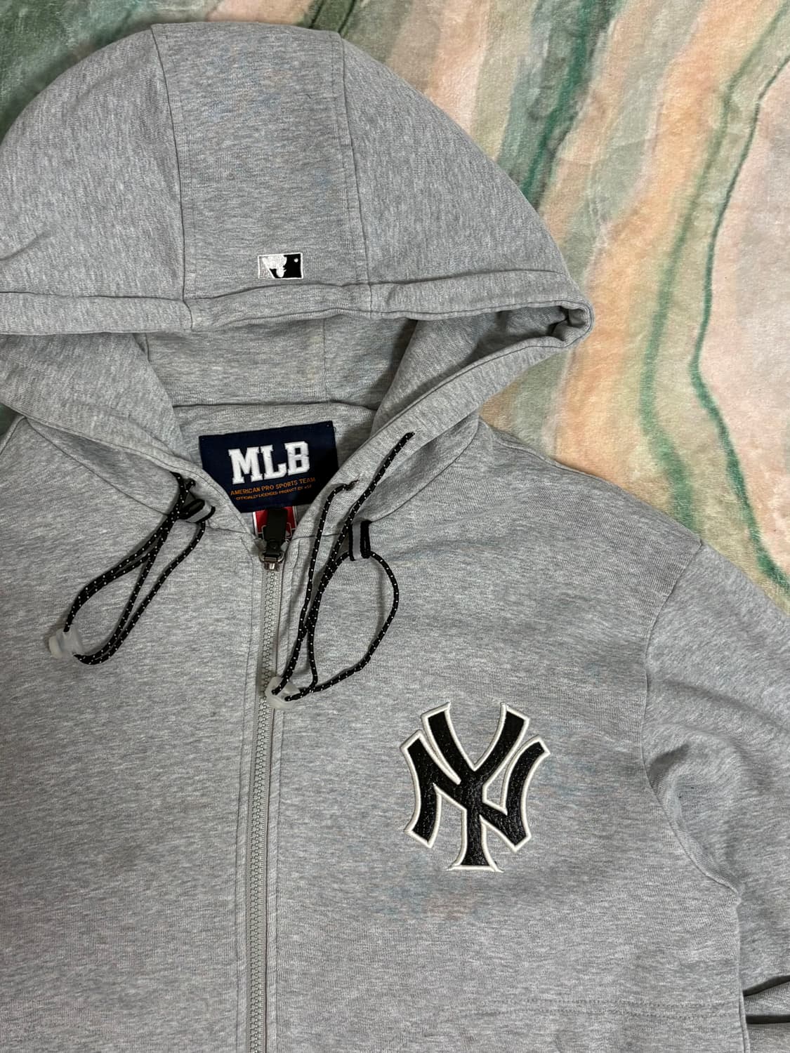 MLB 뉴욕 양키스 레더 자수패치 후드집업 상품이미지3