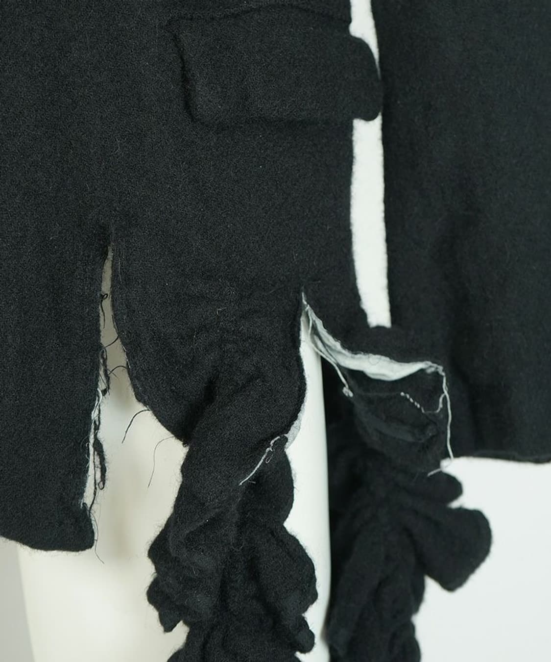 꼼데가르송 블랙 / 25AW 축융 자켓 / XL 상품이미지4