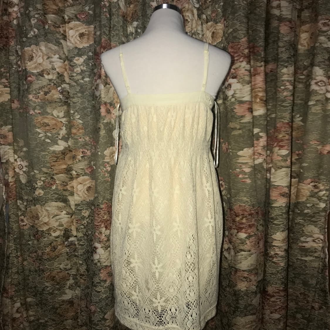 아이보리 미디 니트 버튼 드레스 상품이미지4