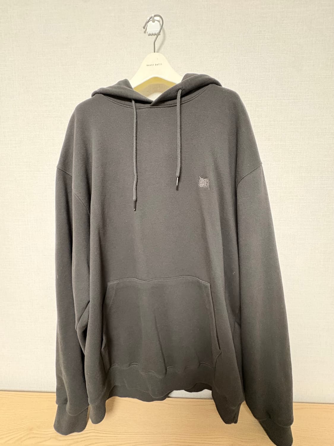 브라운브레스 후드티 상품이미지1